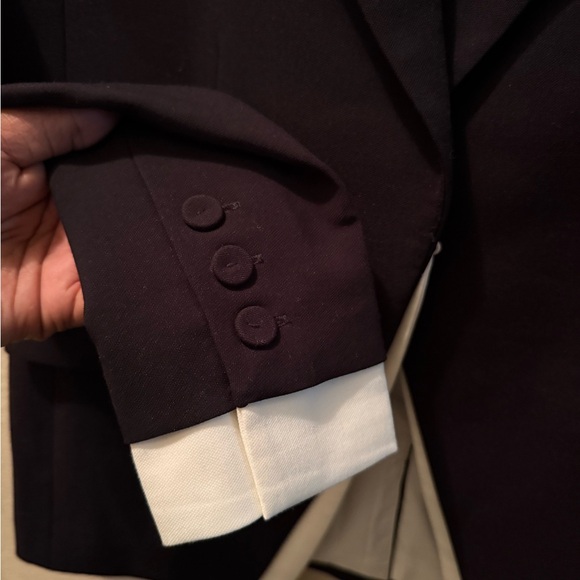 Favorite Daughter - Picture 12 of 14